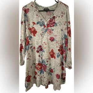 Lane Bryant Heather Gray Floral Henley with Red and Blue Accents